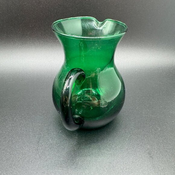 Vintage Hand Blown Emerald Green Glass Applied Handle Creamer Mini Pitcher - Picture 2 of 11